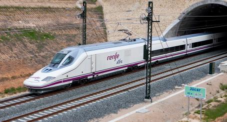 renfe contrato publicidad