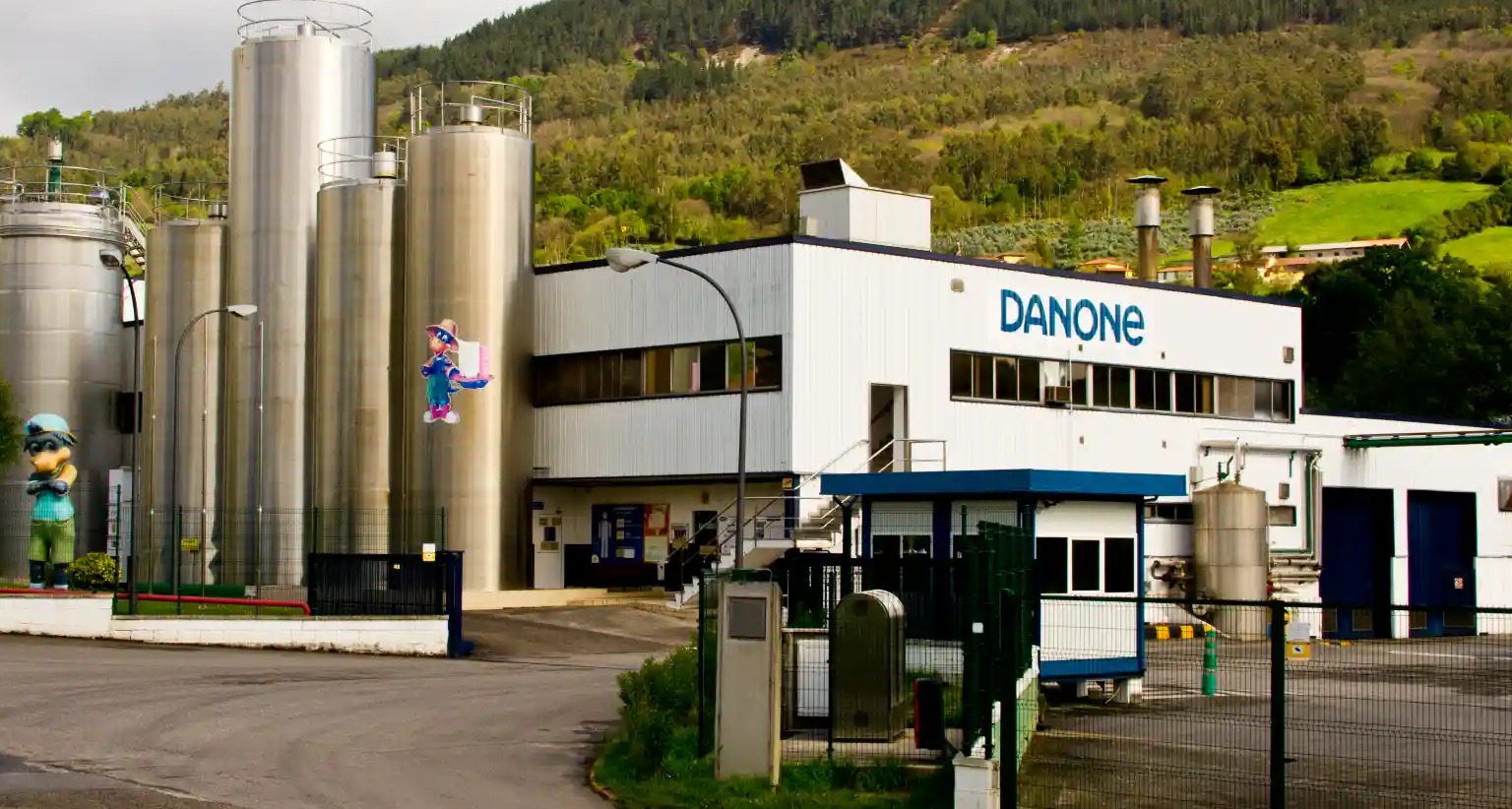 Danone focalizará sus esfuerzos comerciales en solo cinco marcas de productos lácte