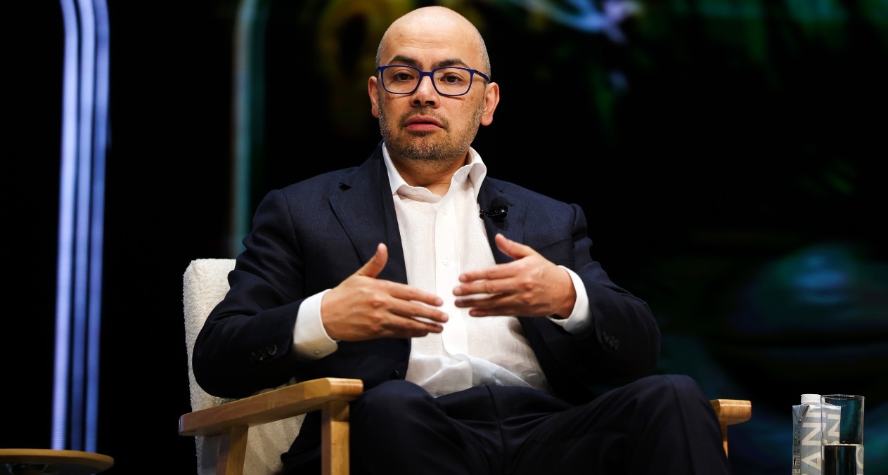 Demis Hassabis en su conferencia de Cannes Lions