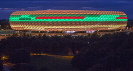  estadio-iluminado-mcdonalds