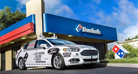 Ford-Domino's-vehiculos-autonomos