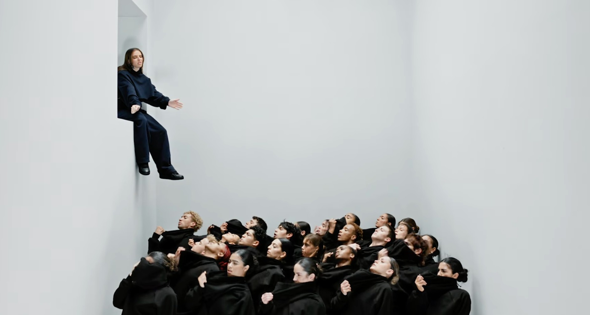 Young Miko en un anuncio de Gap