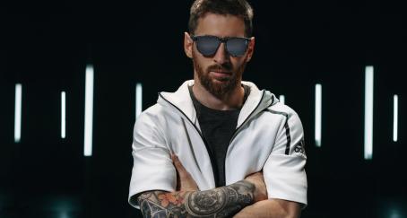 Hawkers Messi