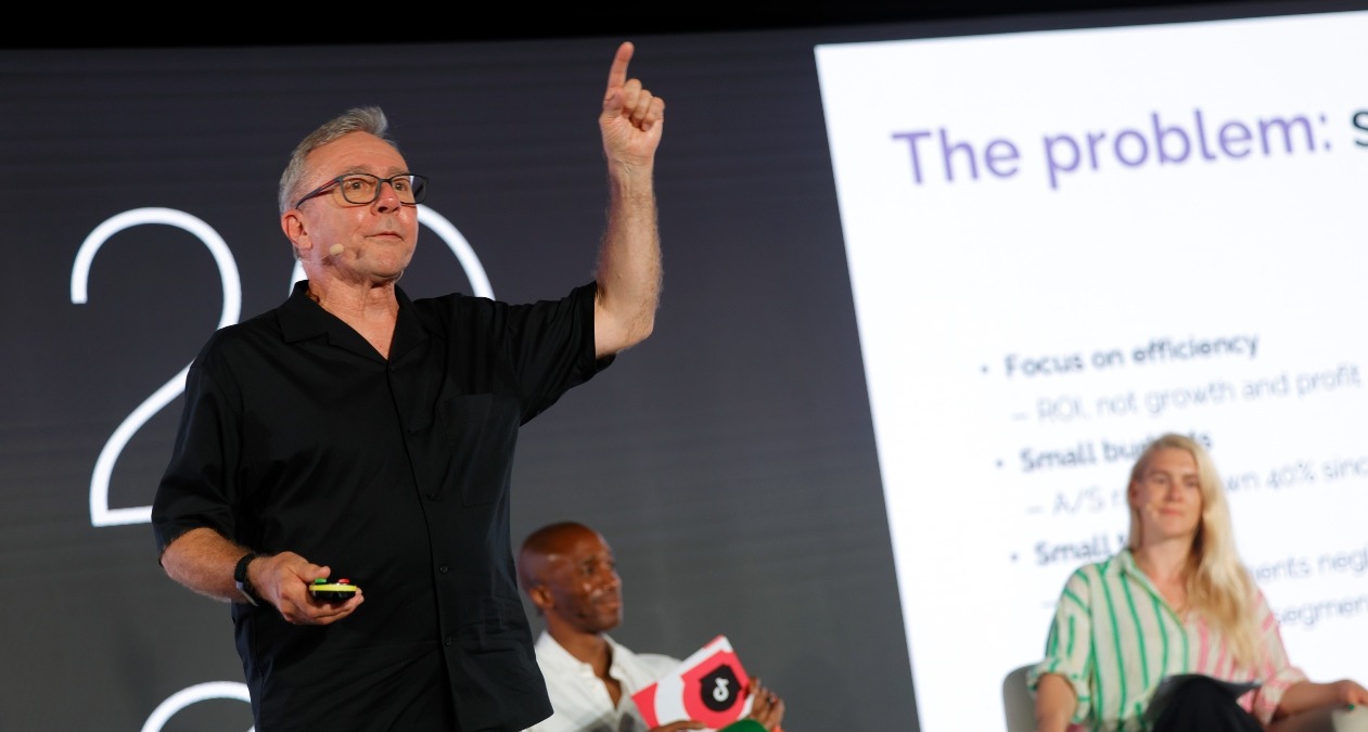 Les Binet en su conferencia de Cannes Lions