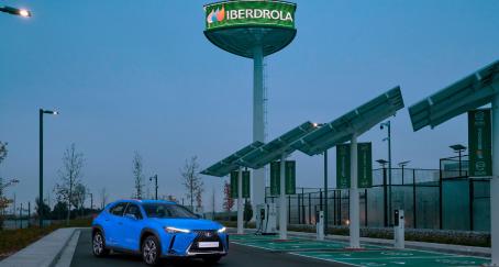 lexus_iberdrola_acuerdo_cargadores_electricos