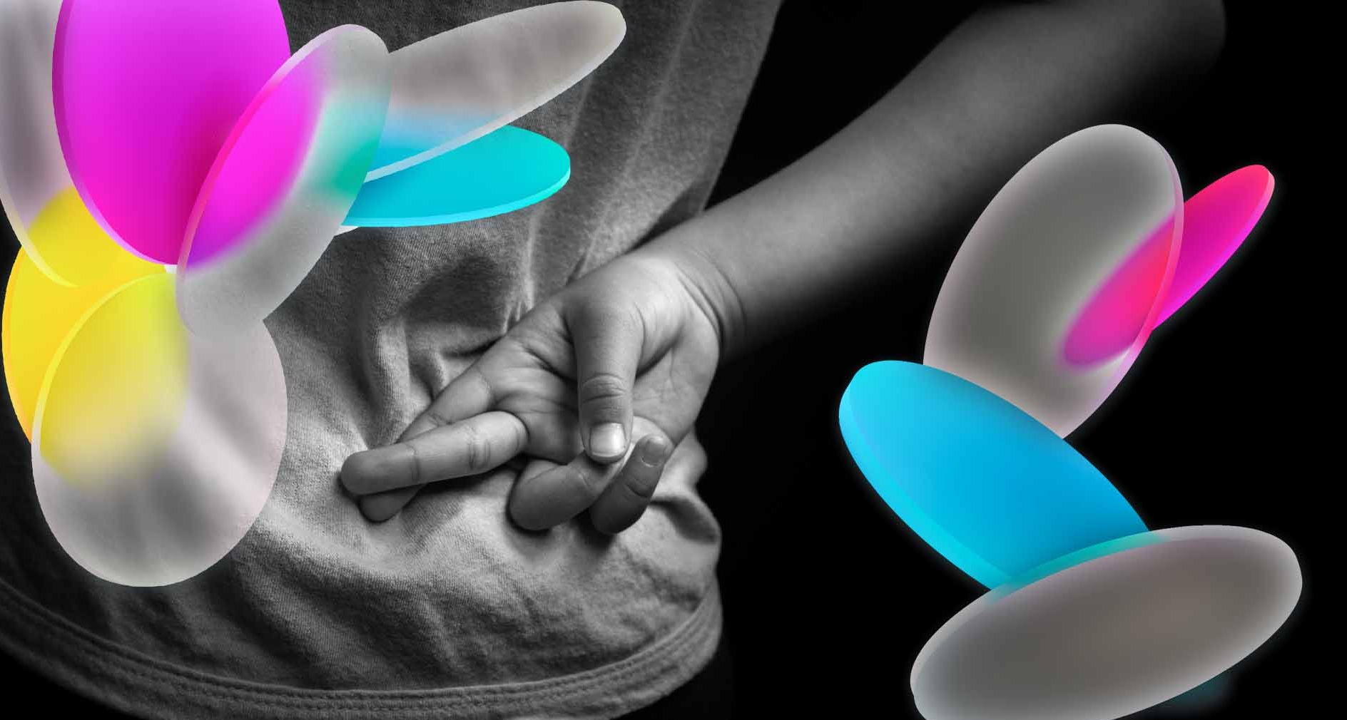 Tus padres tenían razón: no se miente mano con los dedos cruzados por detrás de la espalda