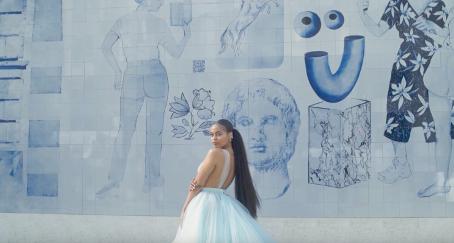 Así se hizo el mural del Palacio de la Música junto a Azulejos Peña