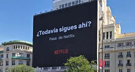 netflix publicidad exterior