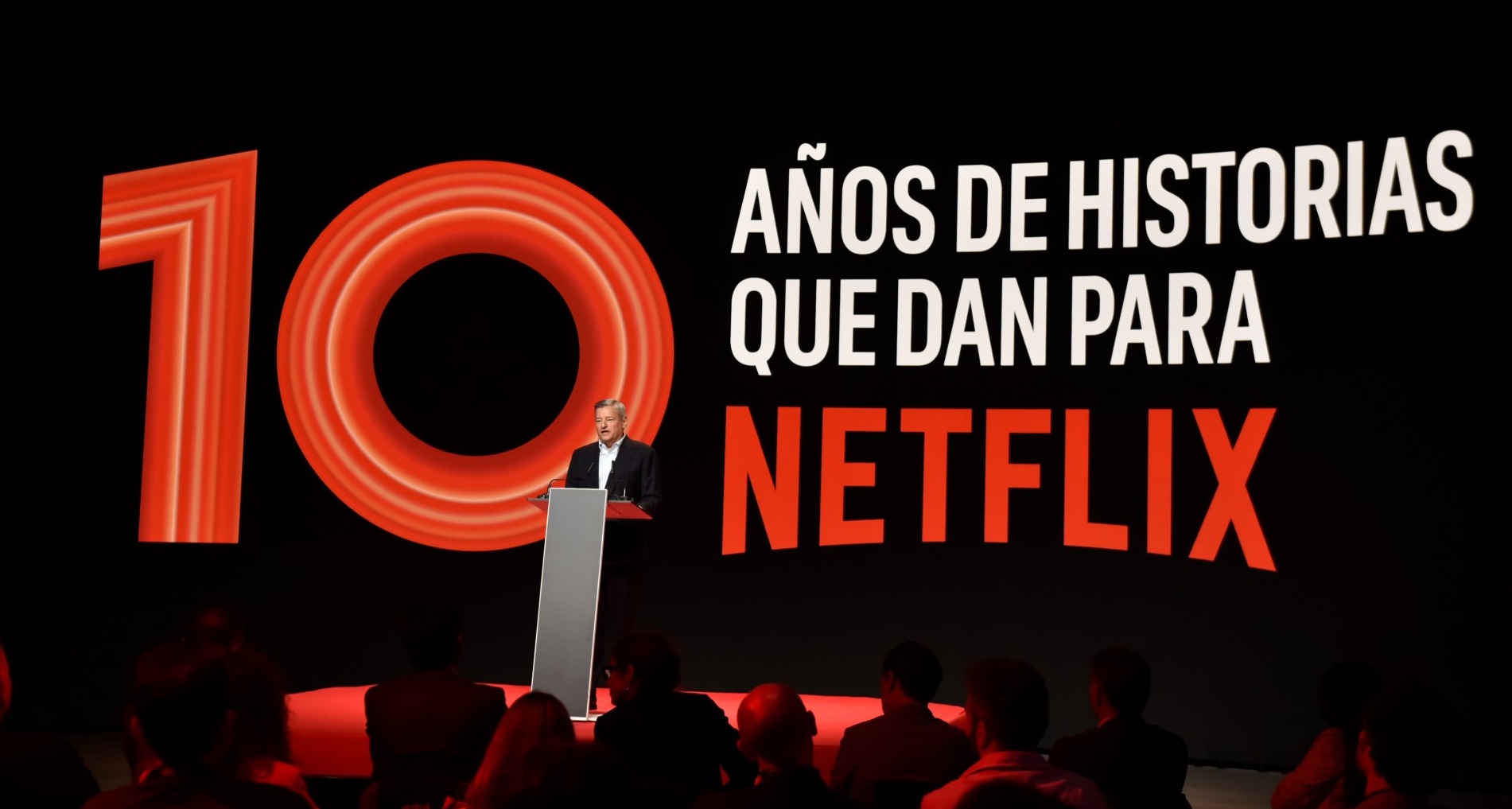 Netflix promete invertir 1.000 millones de euros en España en los próximos tres años Ted Sarandos en el evento del décimo aniversario de Netflix en España
