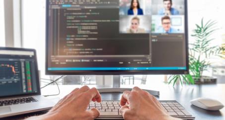 Según McKinsey, crecerá la demanda de competencias tecnológicas, sociales, emocionales y cognitivas en el futuro mercado laboral persona-trabajando