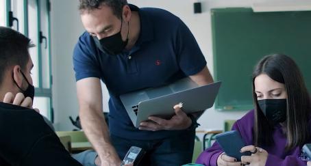 El Instituto Santalucía presenta un documental sobre la necesidad de educación financiera en los jóvenes
santalucia educación financiera