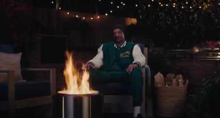 Snoop Dogg en el anuncio de Solo Stove