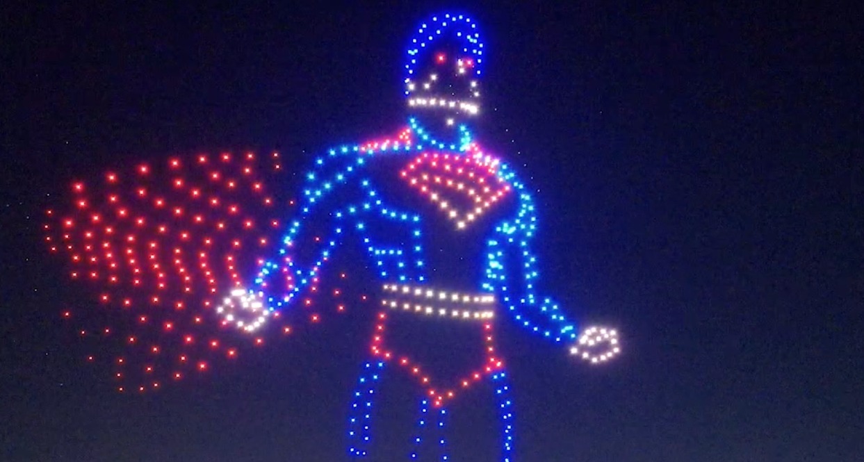 la silueta de superman hecha con drones