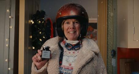 Tesco celebra las ganas de fiesta de los británicos en su anuncio de Navidad Tesco Navidad