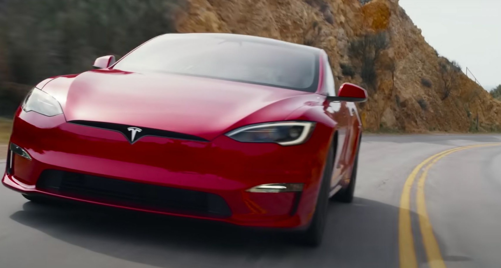Elon Musk dice que Tesla probará a hacer publicidad con la intención de impulsar el negocio