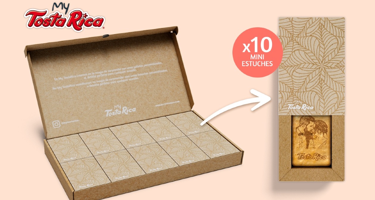 TostaRica lanza un formato personalizable para eventos corporativos y celebraciones Una caja de Tosta Rica abierta