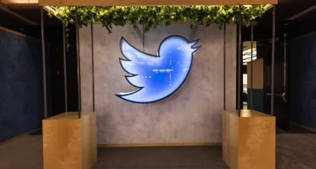 Twitter pone a subasta mobiliario y equipamiento de su sede central