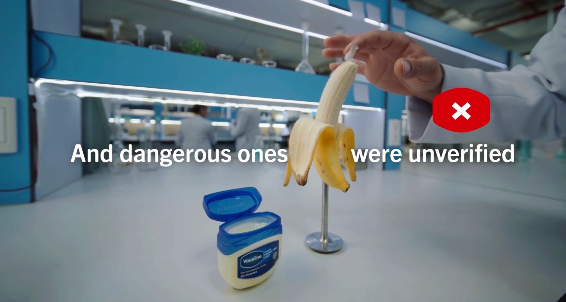 Imagen de un laboratorio de Vaseline