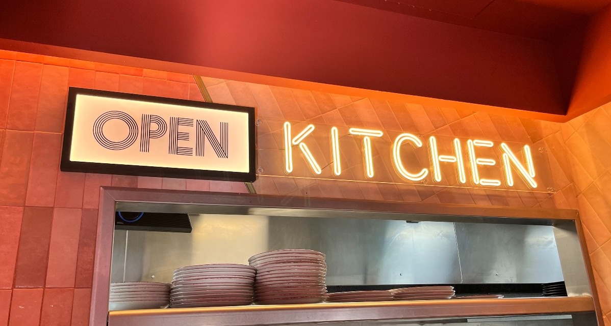 cartel de open kitchen