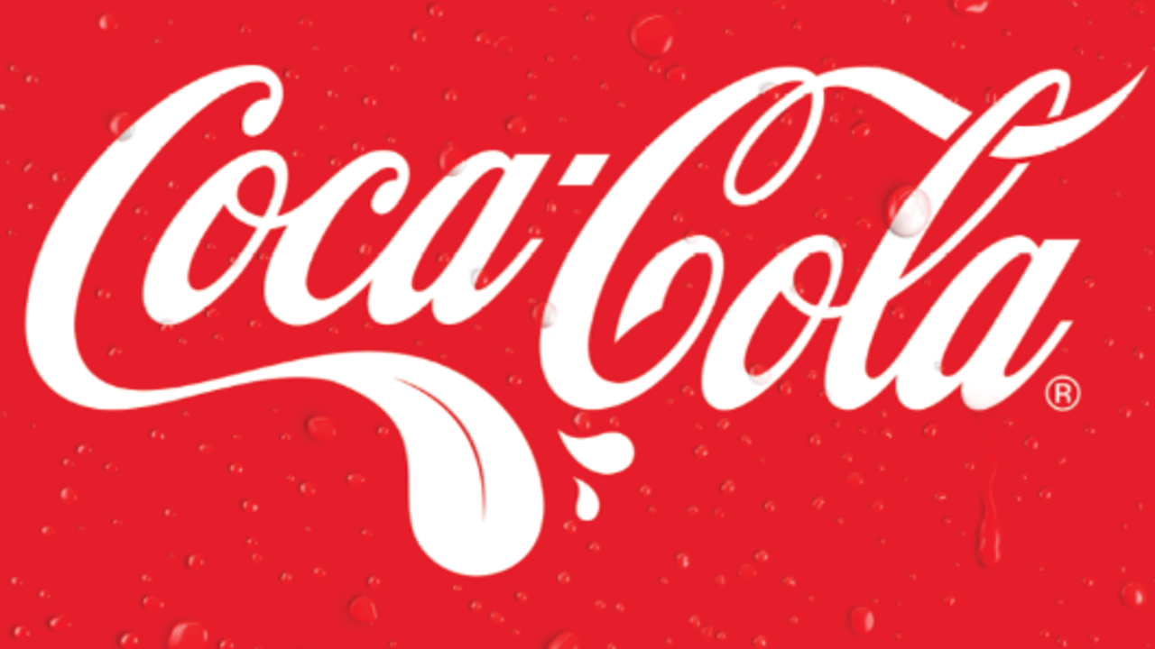 Coca-Cola una lengua gigantesca a su logotipo