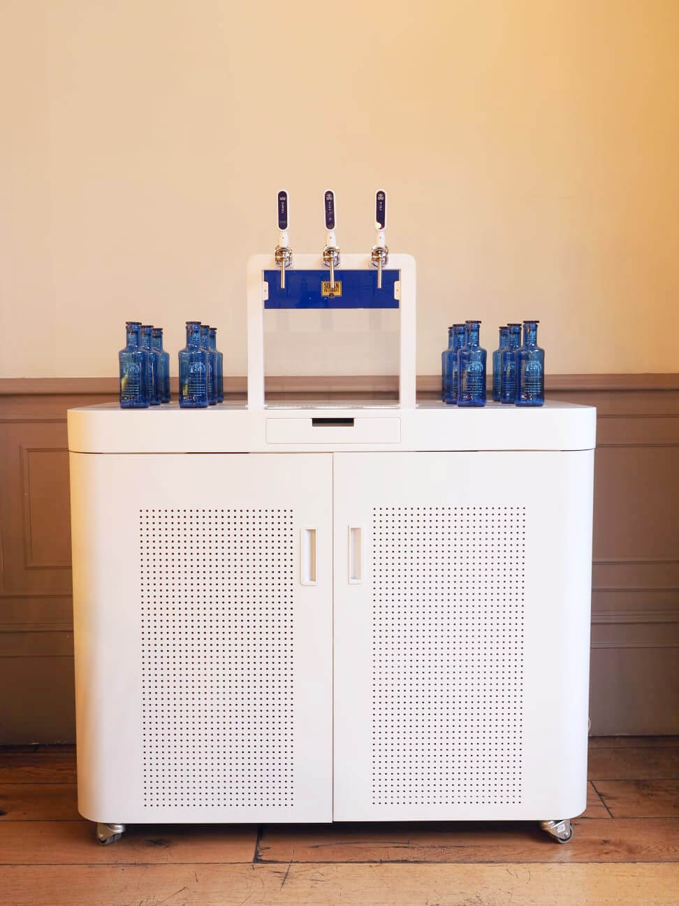 Dispensador sostenible de Solán de Cabras
