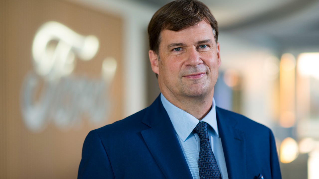 Retrato de Jim Farley, CEO de Ford Motor