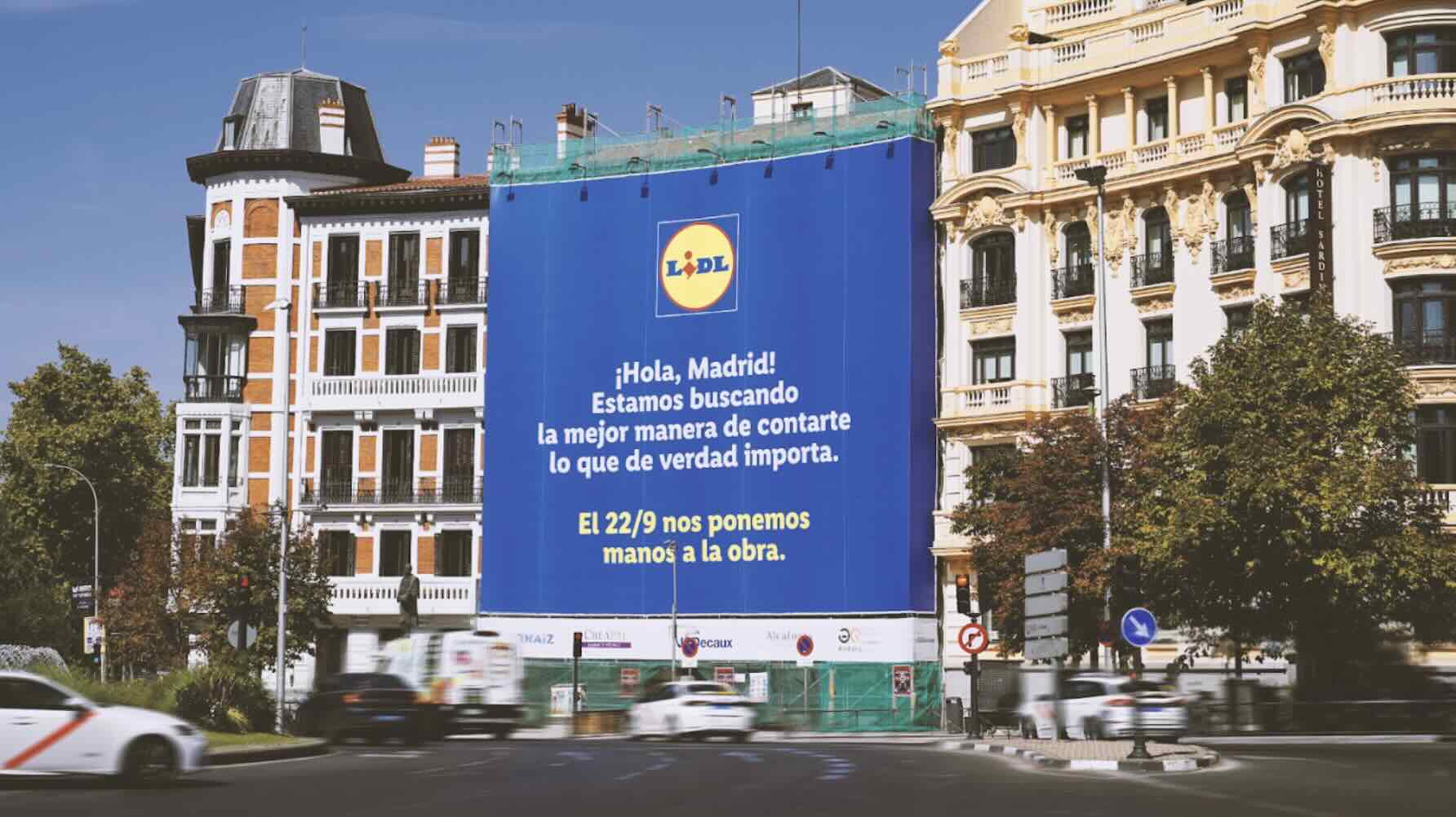 Lona publicitaria de Lidl en Madrid