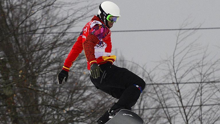 Los saltos de los snowboarders en Sochi desafían las restricciones de logos del COI-lucas-eguibar-marca-gafas-patrocinadores
