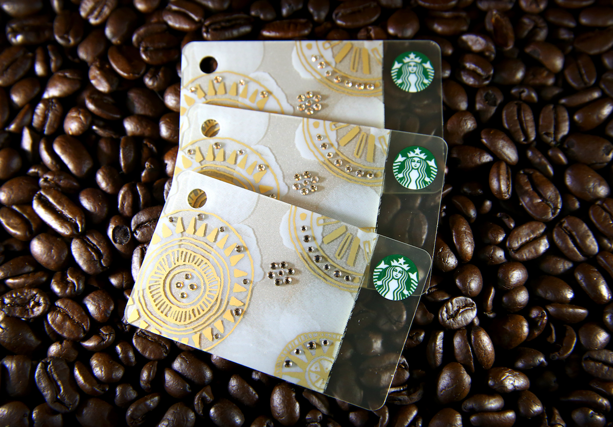 La tarjeta regalo de Starbucks, con
